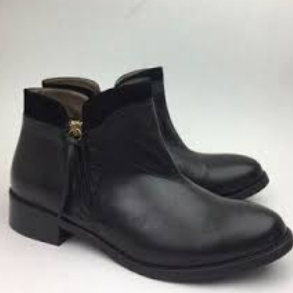 Bella Vita Dbl Zipper Booties